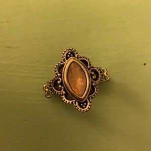 Adjustable light pink ring